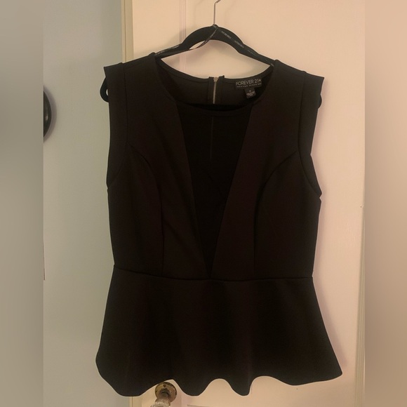 Forever 21+ Y2K Black Plunge V Neck Mesh Sleeveless Top - Picture 4 of 12